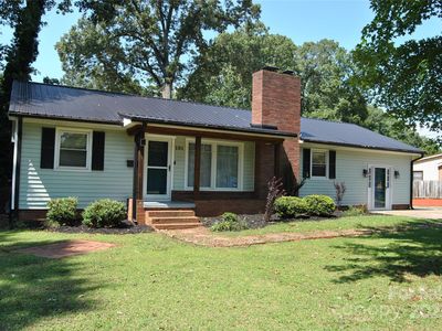 101 Madison Dr, Mount Holly, NC, 28120