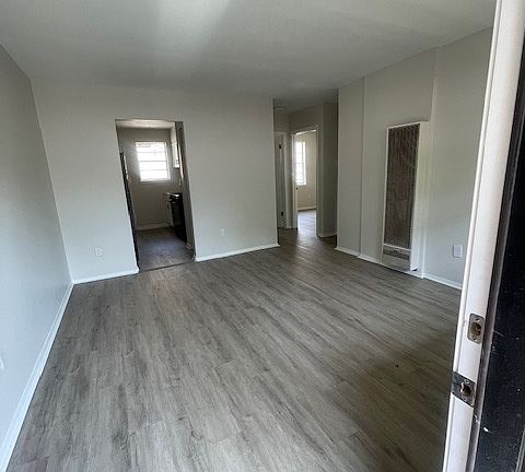 3rd image of 605 E McLemore Ave #17163861