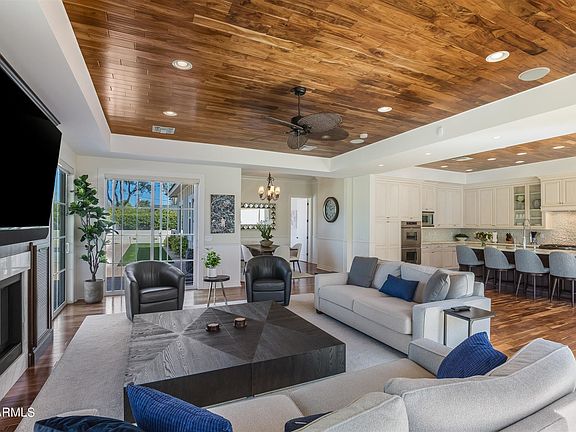 2nd image of 6242 E Calle Del Paisano