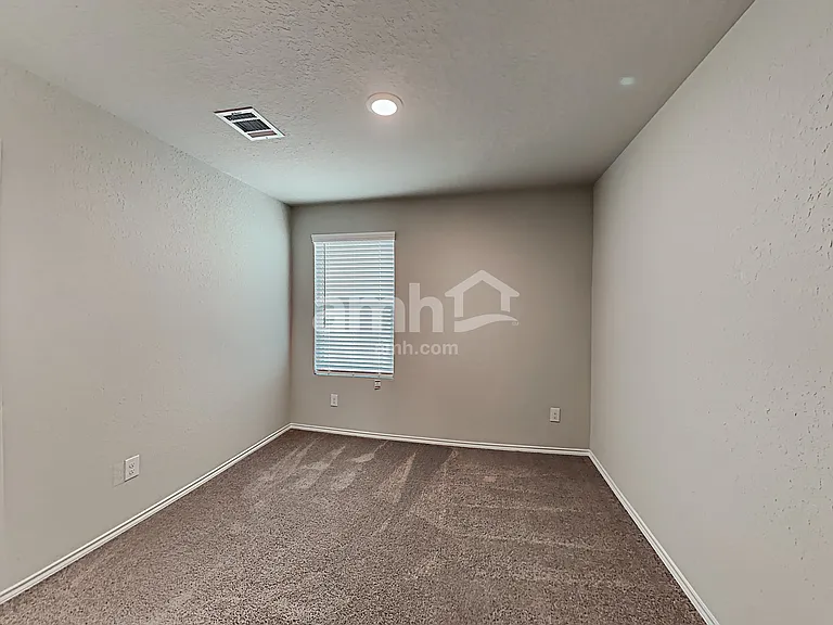 10603 Varmus Dr — Photo 18