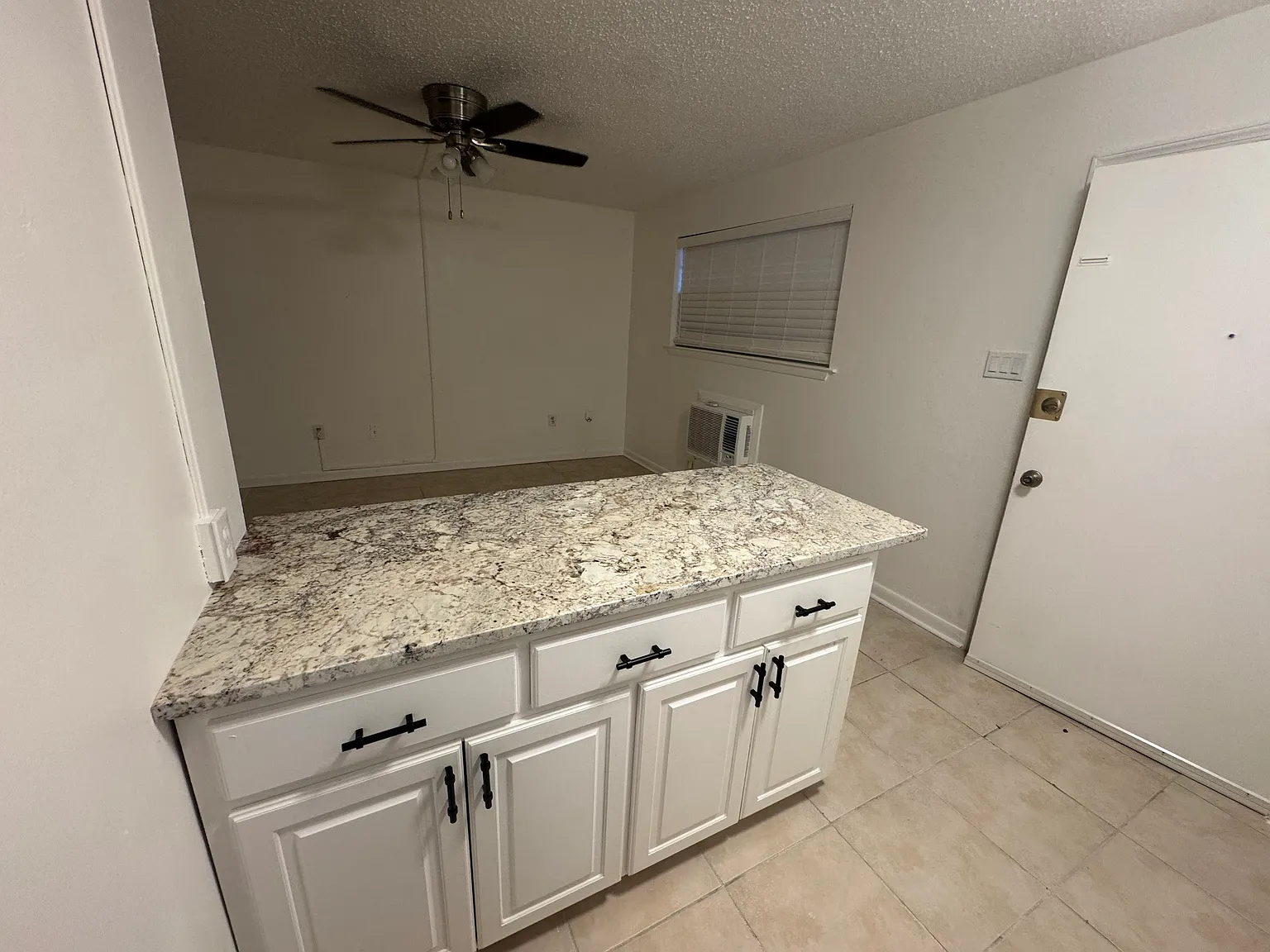 10945 Cherry Hill Ave — Photo 4