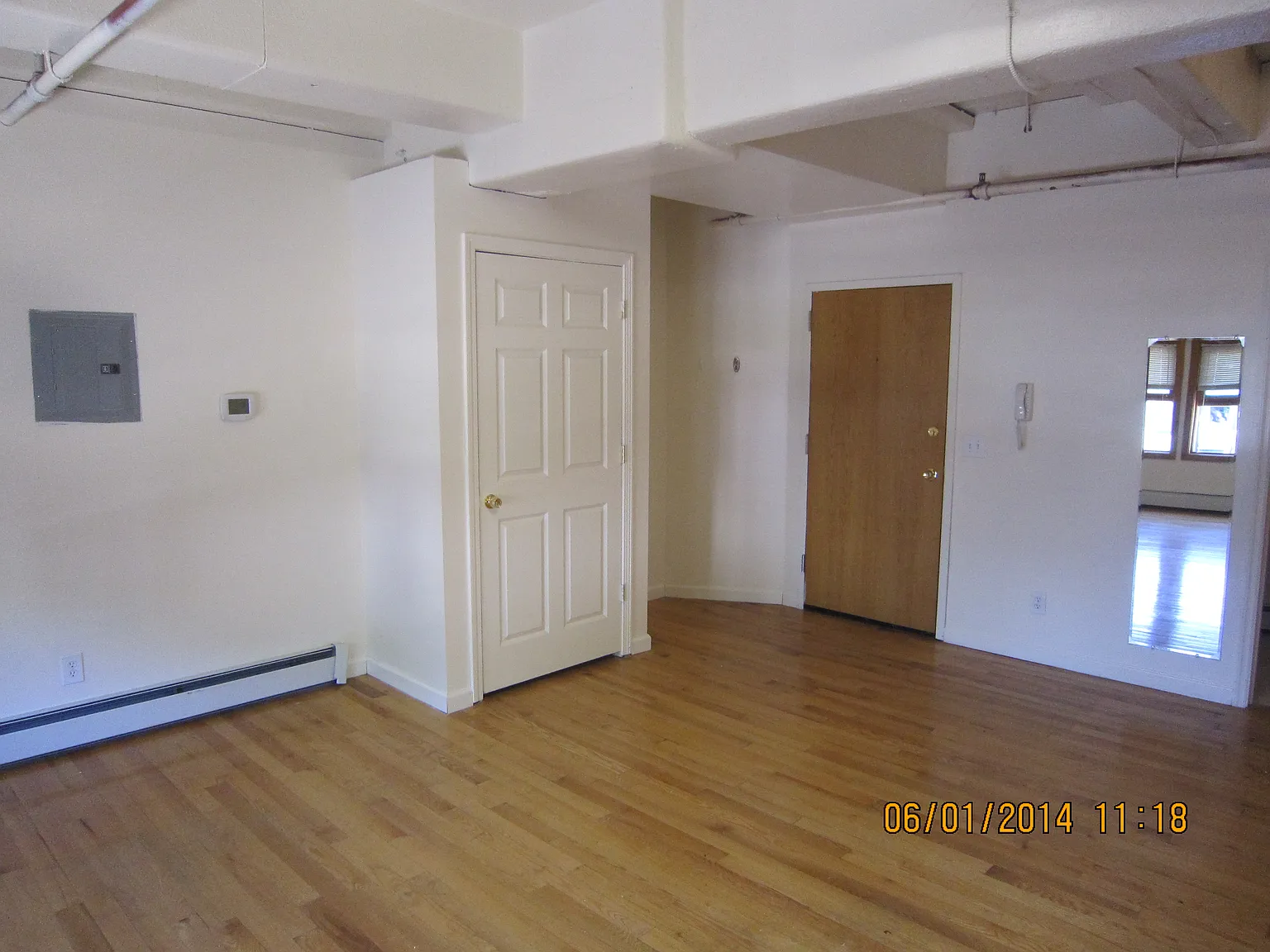 Bakery building — Photo 3