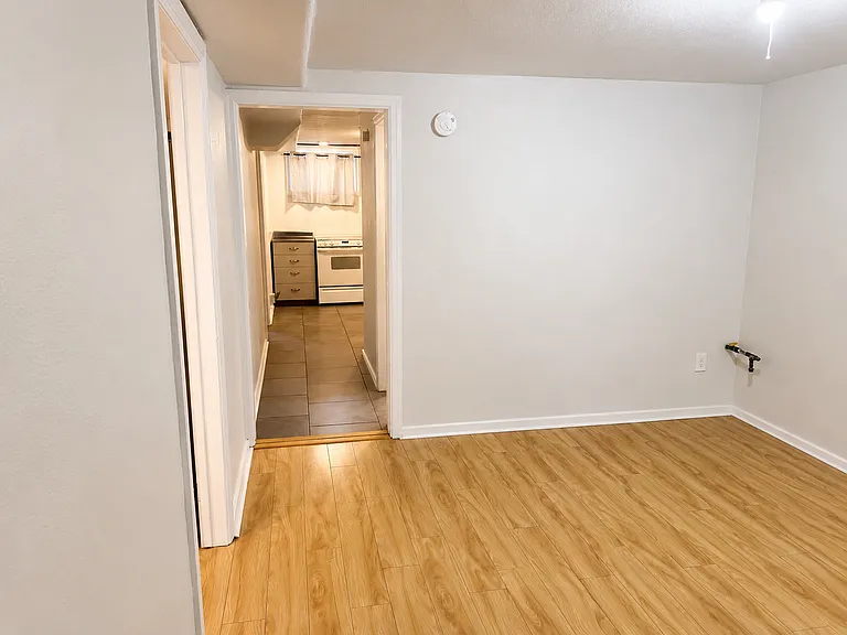 1617 6th Ave #B — Photo 9