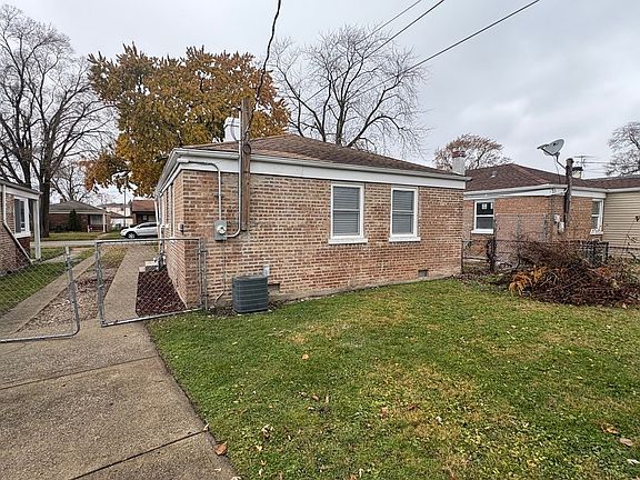 5th image of 12613 S Bishop St