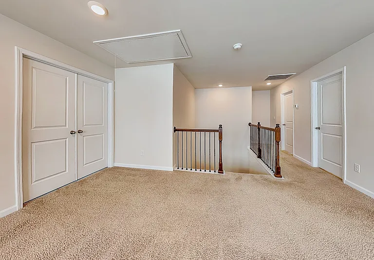 5301 Ennisworth Ln — Photo 7