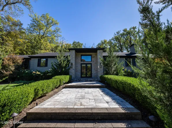 5800 River Knolls Dr, Louisville, KY 40222