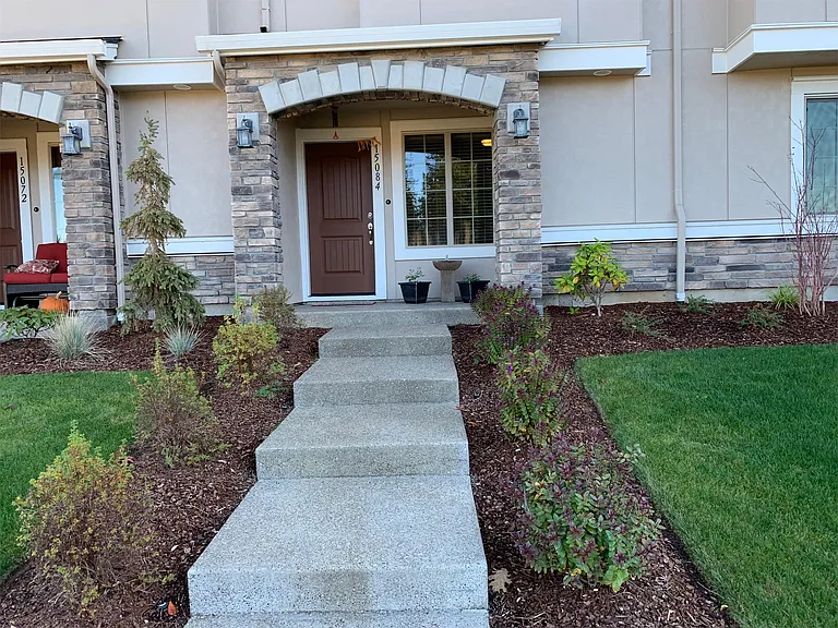 15084 NW Marianna St #1 — Photo 1