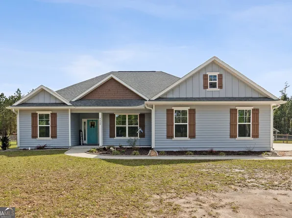 4429 Clarks Bluff Rd, Kingsland, GA 31548