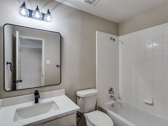 4th image of 3416 Arborcrest Dr