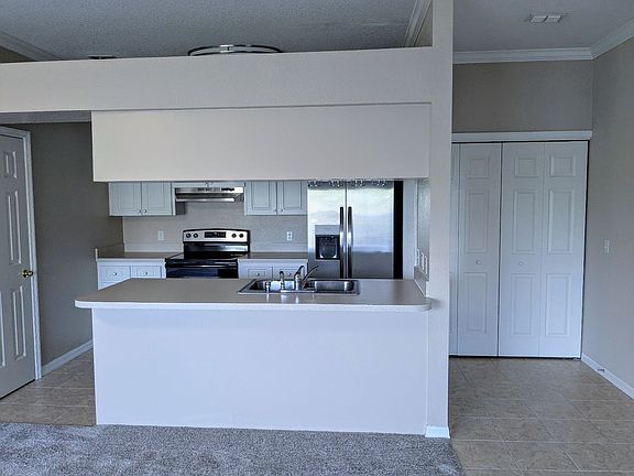 3rd image of 1105 Eagle Pond Dr