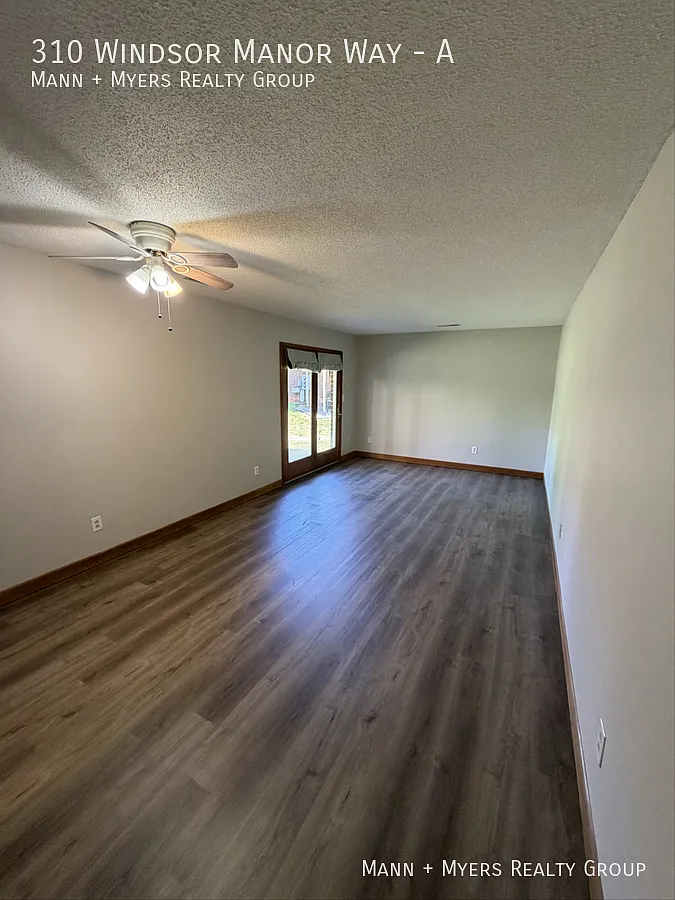 Building Photo - 310 Windsor Manor Way #A