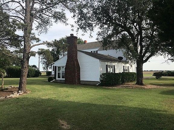 5th image of 902 E Oklahoma Ave