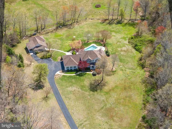 42 Ironwood Rd, Fredericksburg, VA 22405