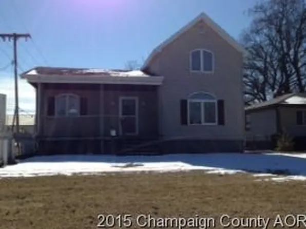 110 W Spruce St, Paxton, IL 60957