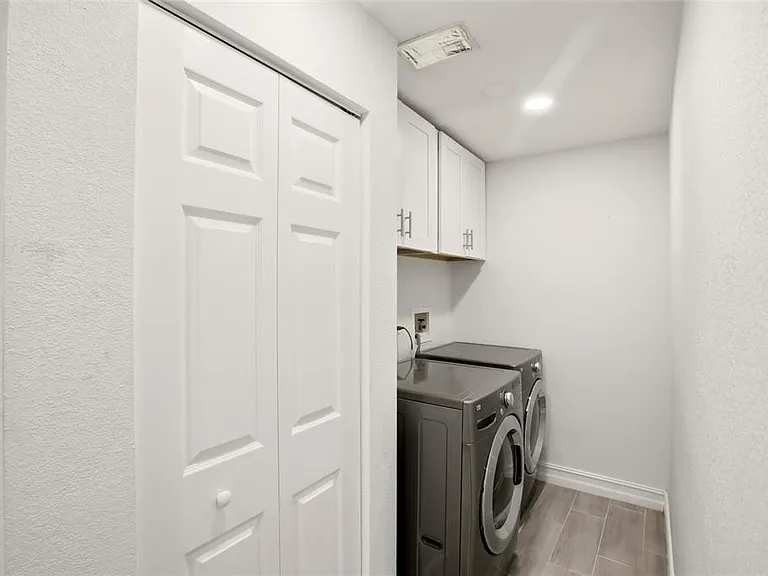 176 N Waterway Dr NW — Photo 34
