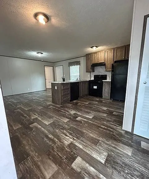 2405 State Road 60 E #55 — Photo 4