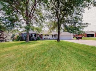201 S 9th St, Newman Grove, NE 68758