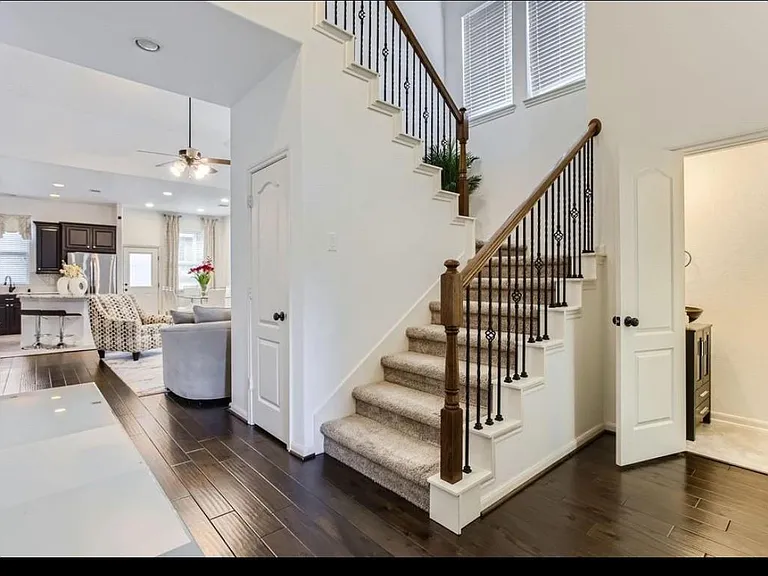 19251 N Cottonwood Green Ln — Photo 4