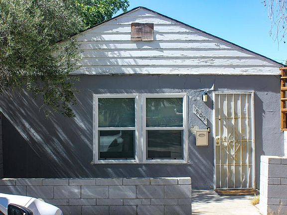 2nd image of 909 W Newgrove St #2