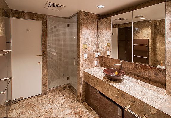 4th image of 116 E 30th St #1