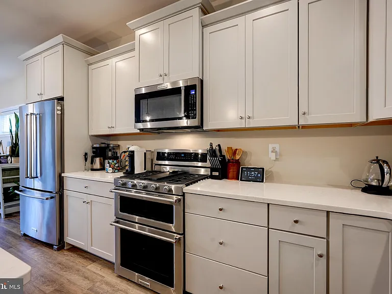 1309 Pedigree St — Photo 7