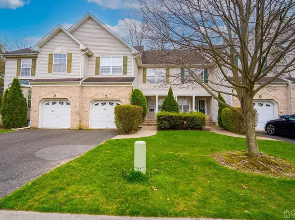 339 Hawthorne Rd, North Brunswick, NJ 08902