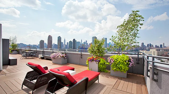 Sold by Maz Group NY | media 17