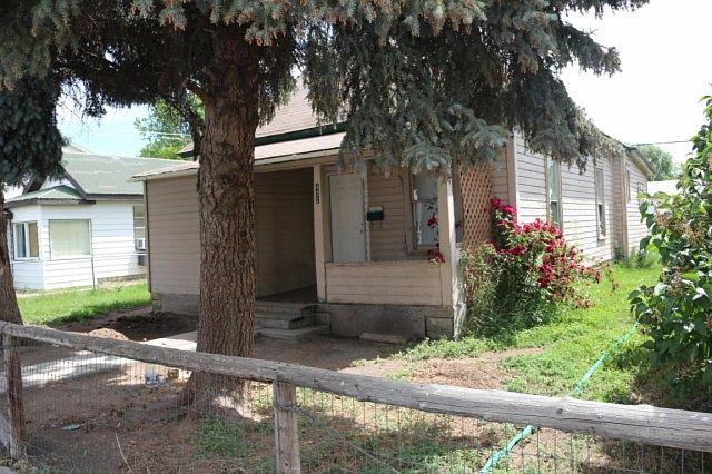 1st image of 422 Montana St