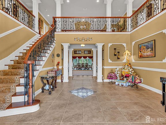 2nd image of 103 Bernini Way