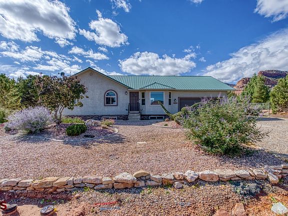 3rd image of 1394 S Vermillion Dr