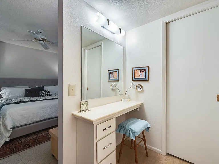 12535 W Seneca Dr — Photo 29