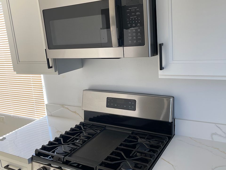 1st image of 116 S Fir Ave #1