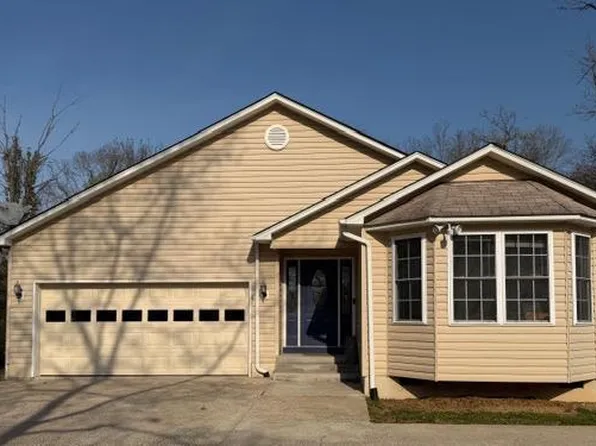 521 Liberty Blvd, Locust Grove, VA 22508