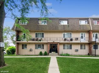 2300 Algonquin Rd APT 6, Rolling Meadows, IL 60008