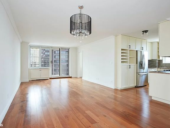 2nd image of 444 E 86th St APT 24G