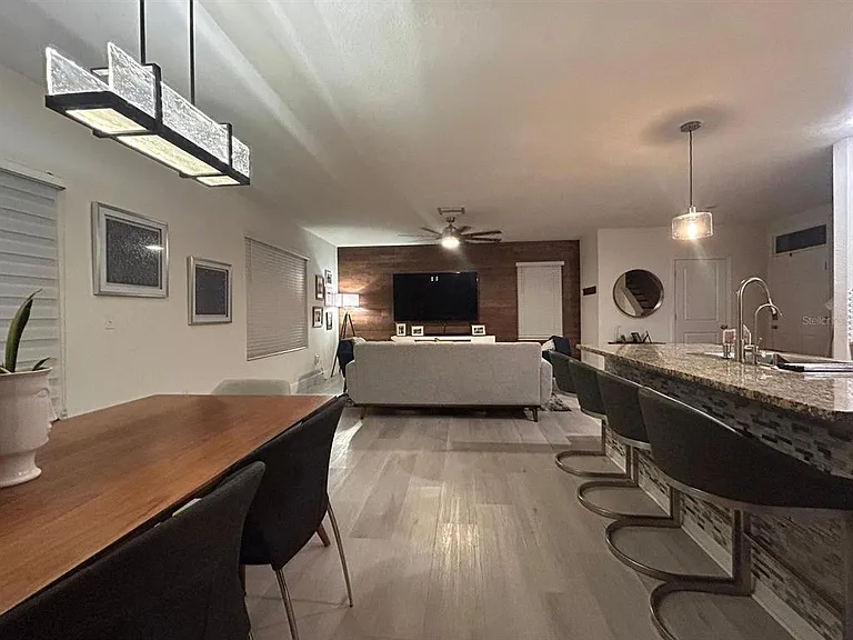 32804 Brooks Hawk Ln — Photo 10
