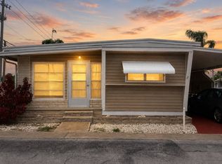 2 Saunders Ave #2, Largo, FL 33773