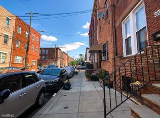 2209 S 15th St FLOOR 3, Philadelphia, PA 19145