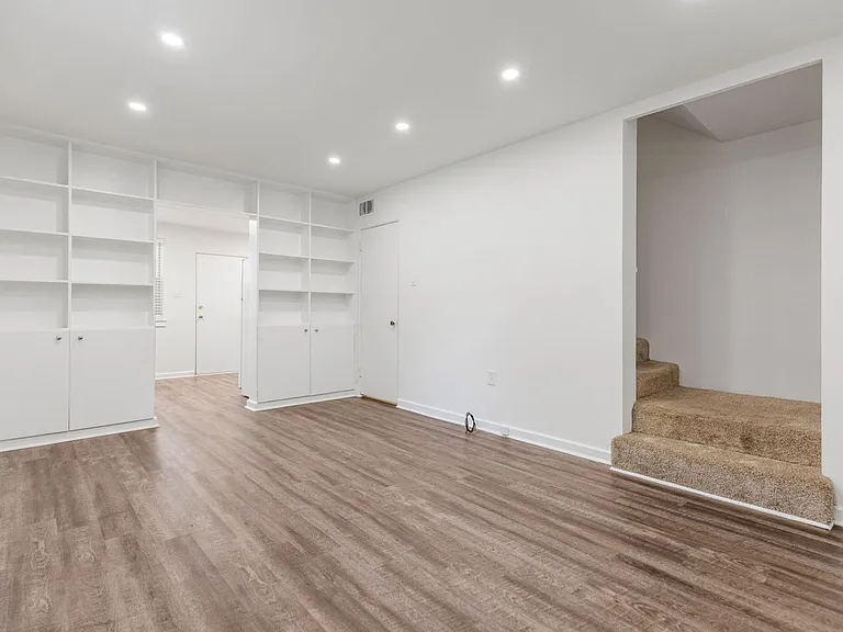 53 Faris Cir — Photo 2