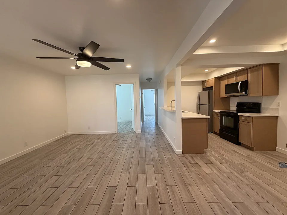 2843 C St #5