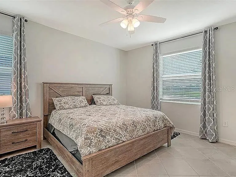 10896 Pinot Dr — Photo 16