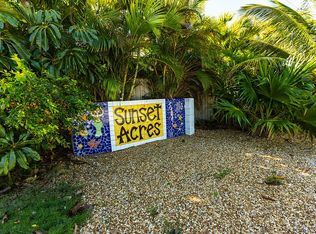 128 Mangrove Ln, Tavernier, FL 33070