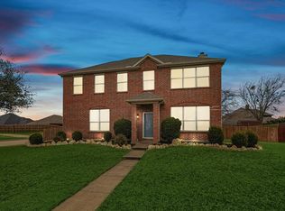 702 Buck Horn Ct, Midlothian, TX 76065