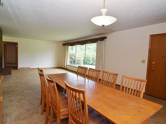 4th image of 10790 SW Derry Dell Ct