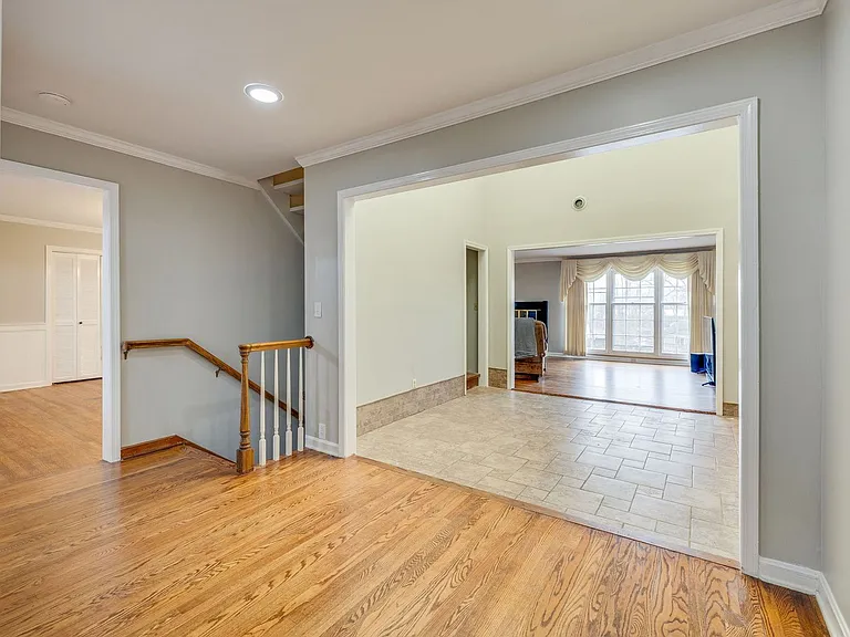1314 Woodland Ave — Photo 4