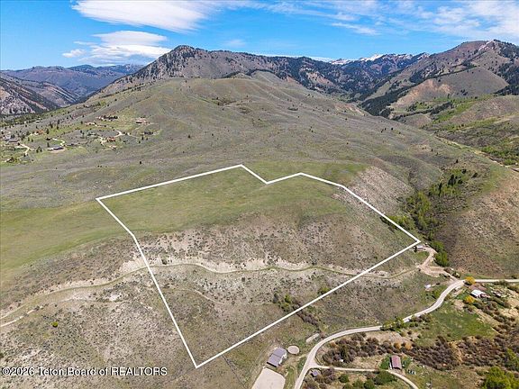 2nd image of 7650 S Squaw Creek Rd