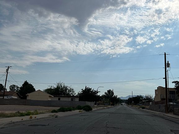 5th image of 1824 Ash Ave