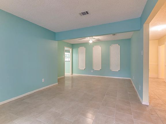 Formal dining room