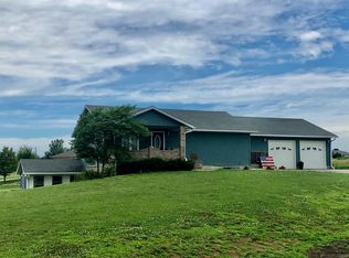 2421 Timberlane Ter, Sabetha, KS 66534