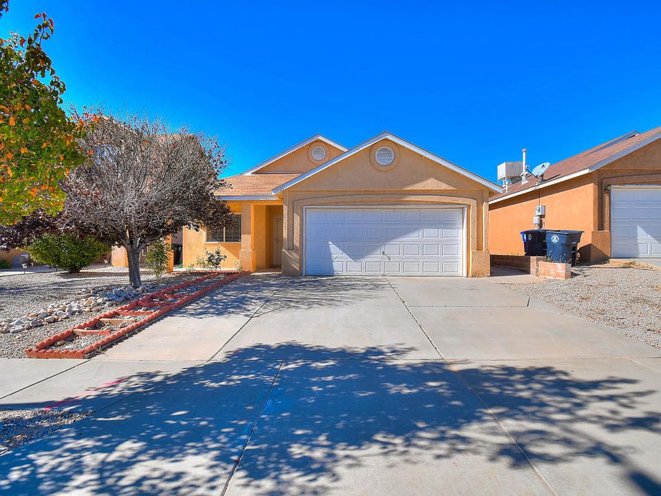 1st image of 11123 Desert Dreamer St NW